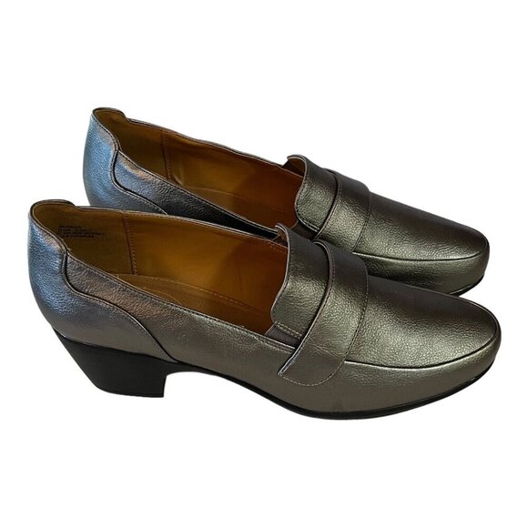 Comfortview Womens Metallic Gray Slip-On Shoes 10W Faux Leather Padded Insoles - Picture 1 of 11
